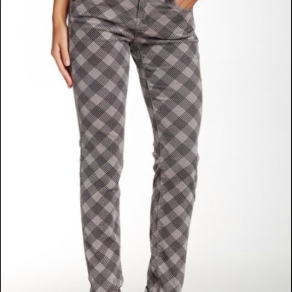 Kut from the Kloth Diana plaid cords - Picture 2 of 4